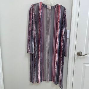 Zonda Nellis luxurious maxi duster kimono